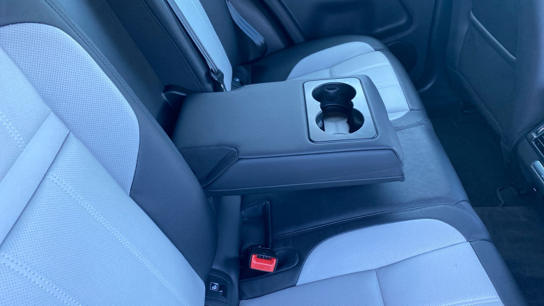 Land Rover Range Rover Evoque 2.0 D200 R-Dynamic SE 5dr Auto Diesel Hatchback